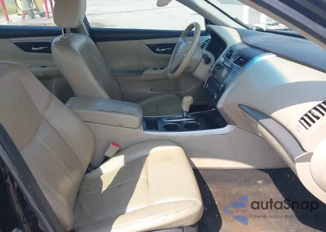 2015 Nissan Altima 2.5 S z USA, uszkodzony, nr VIN 1N4AL3AP8FN362541